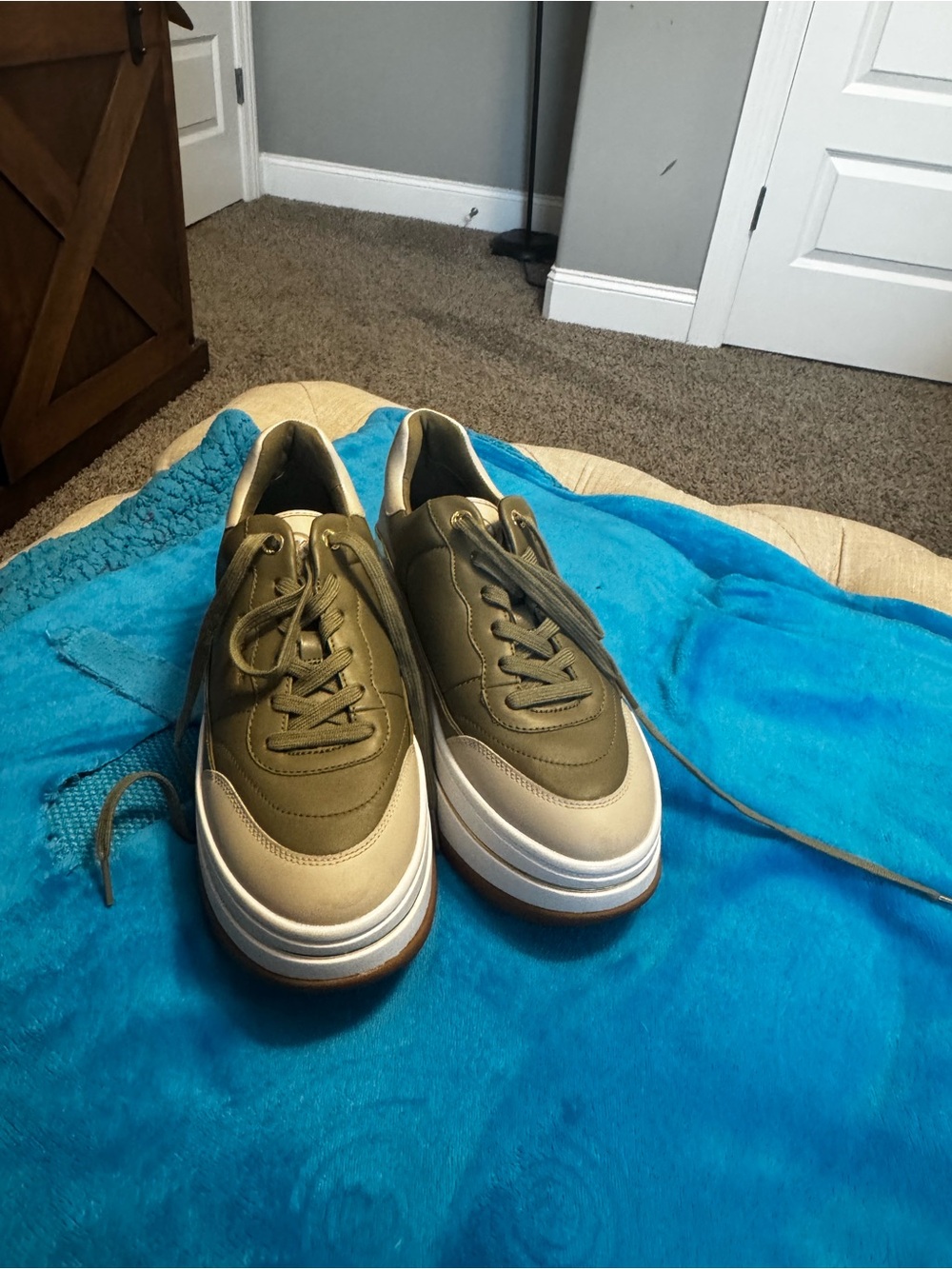 Michael Kors Olive Green and Beige Platform Sneakers